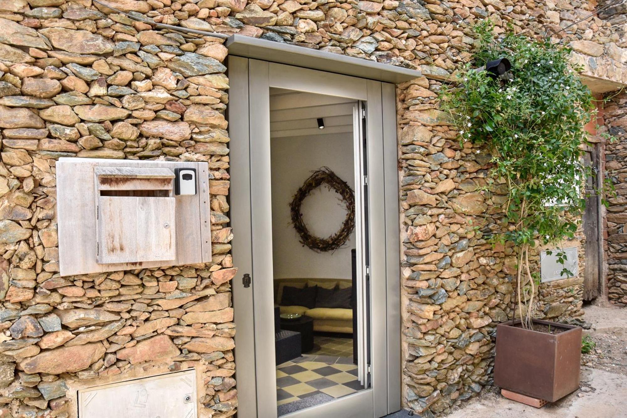 Casa De Piedras By Sierra Viva Desing Villa Cortelazor Eksteriør bilde